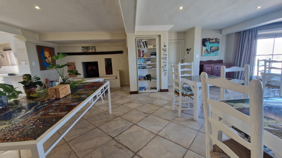 5 Bedroom Property for Sale in Paternoster Western Cape